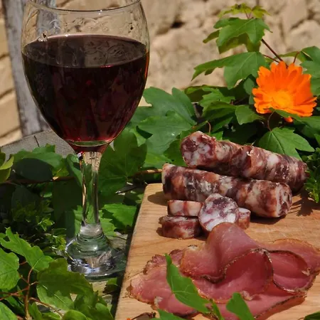 Le Mignole Farm stay *